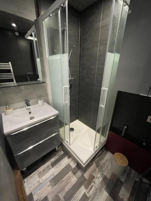 Studio En Residence La Baie De L Adon Сен-Жиль-Круа-де-Ві Екстер'єр фото